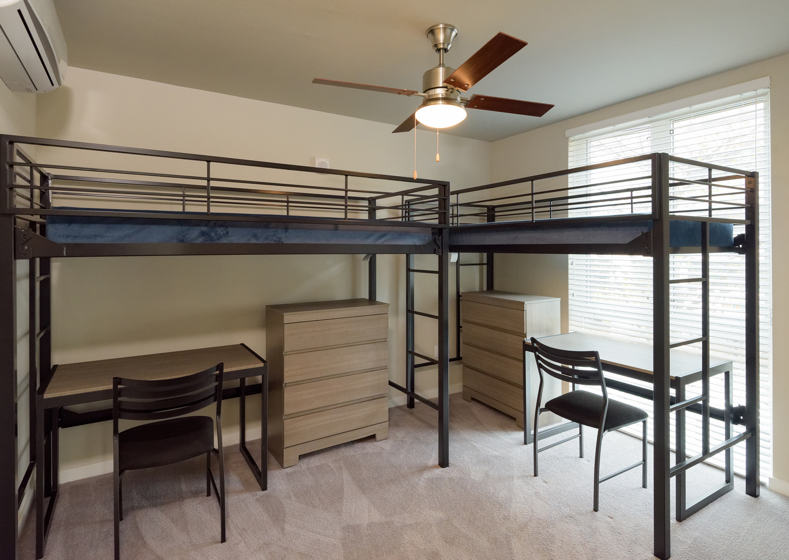 Apartment & Community Gallery Stonefire Berkeley